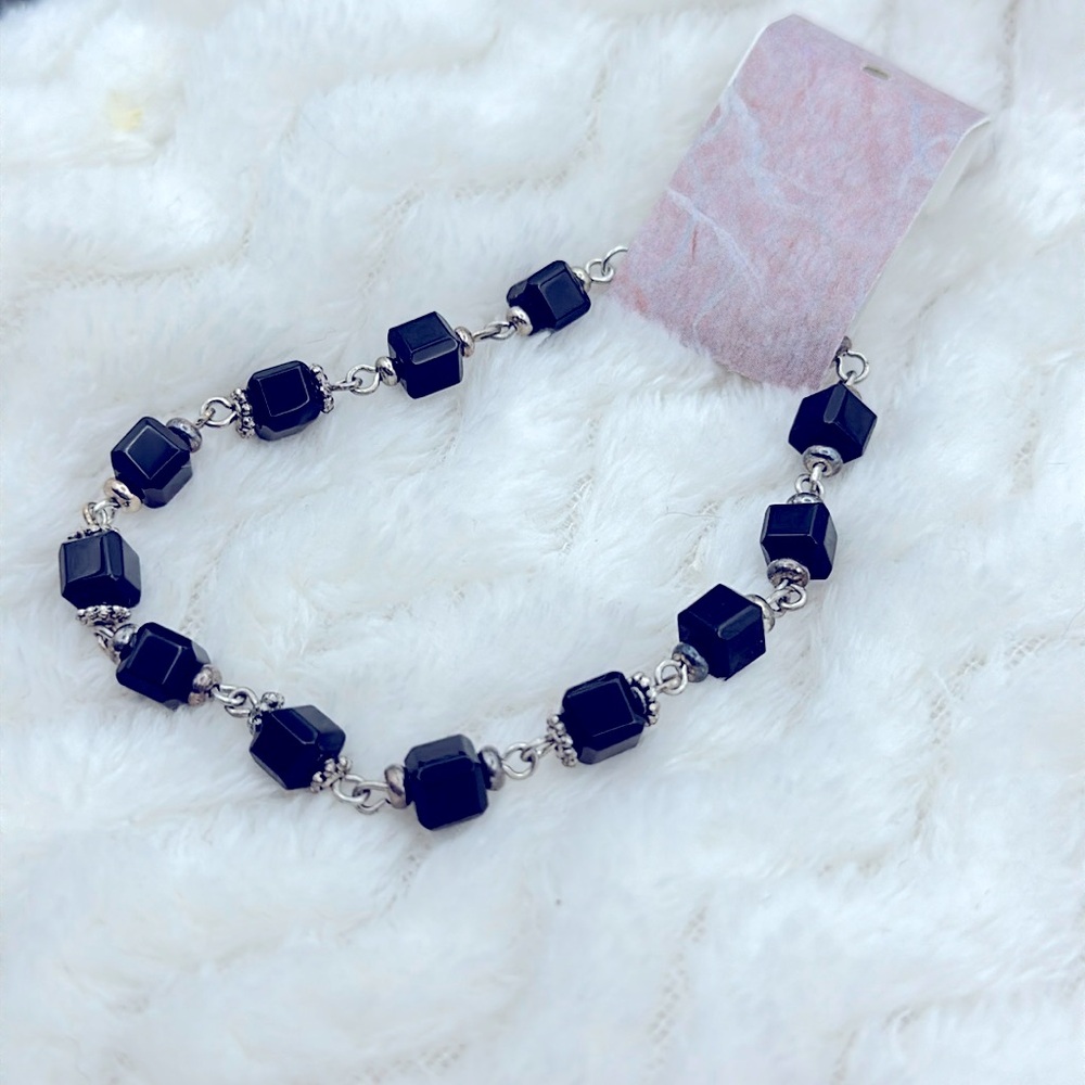 NEW: Beautifully Crafted Semi-Precious “Onyx” Crystal Beaded Healing Bracelet